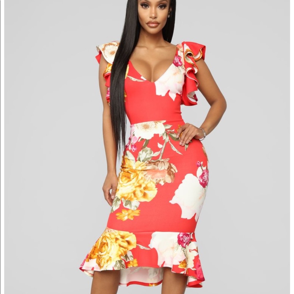 Floral fashion nova dress